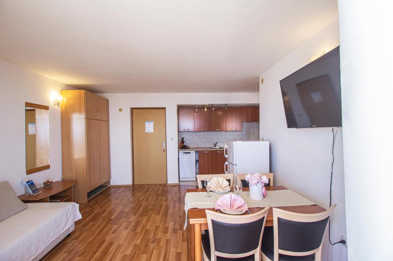 Apartments Branka Makarska Exterior photo