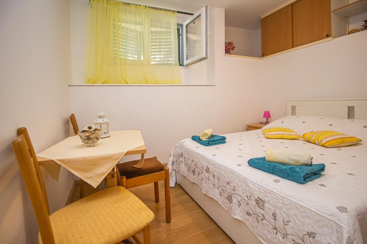 Apartments Branka Makarska Exterior photo